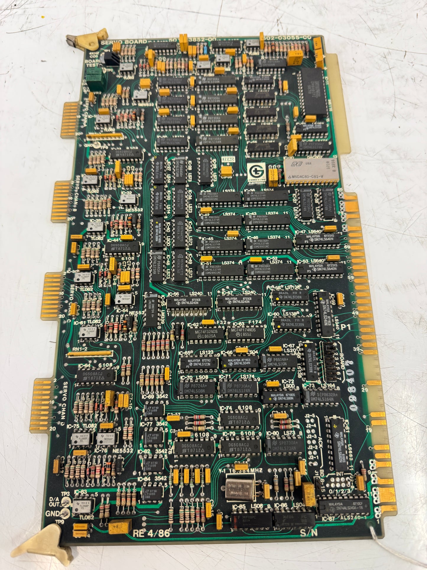 Giddings & Lewis Servo Board PCB Assembly 501-03852-00 & 502-03055-00 m00529