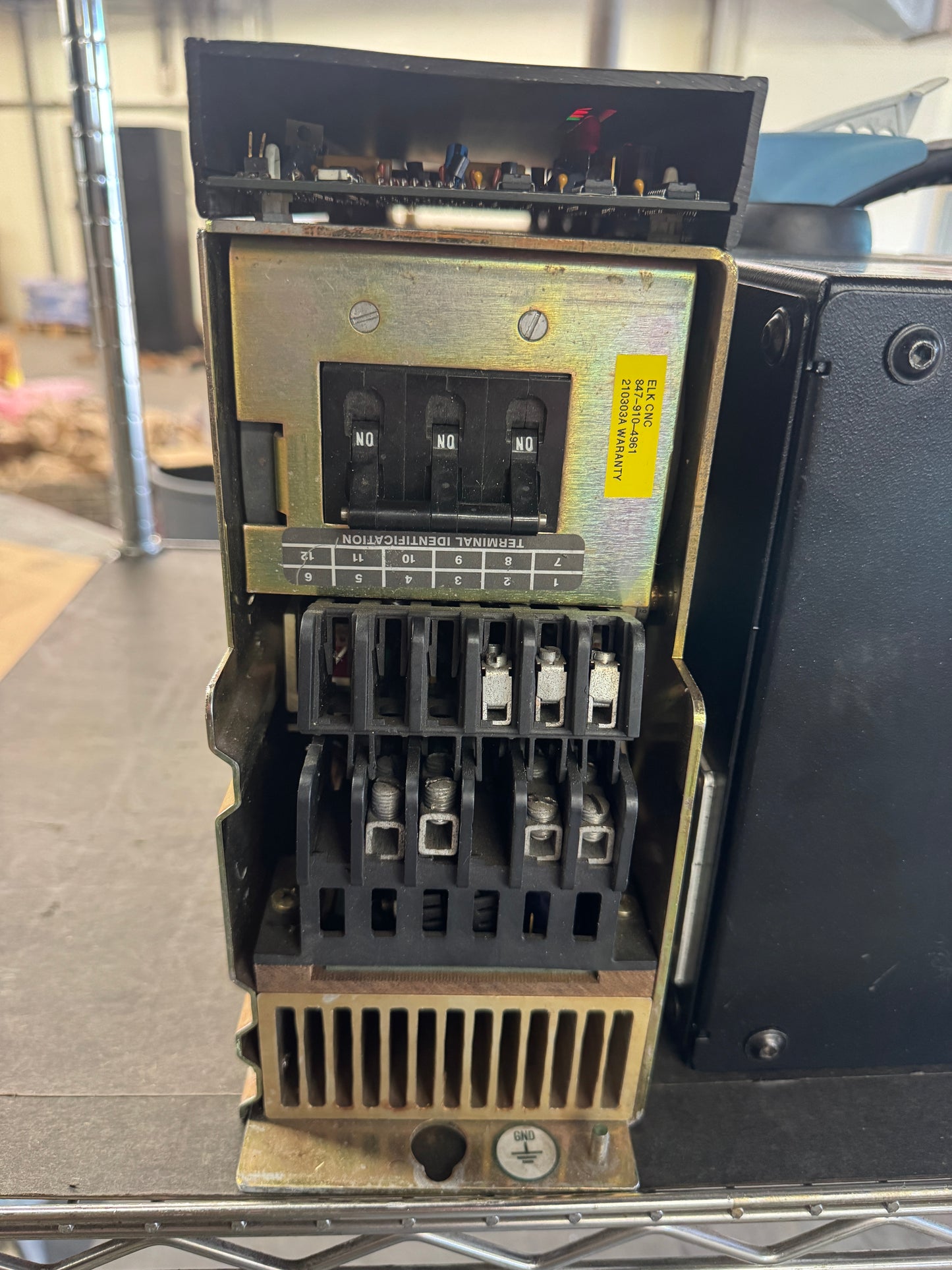 Allen-Bradley 1388-AV60 DC Servo Controller