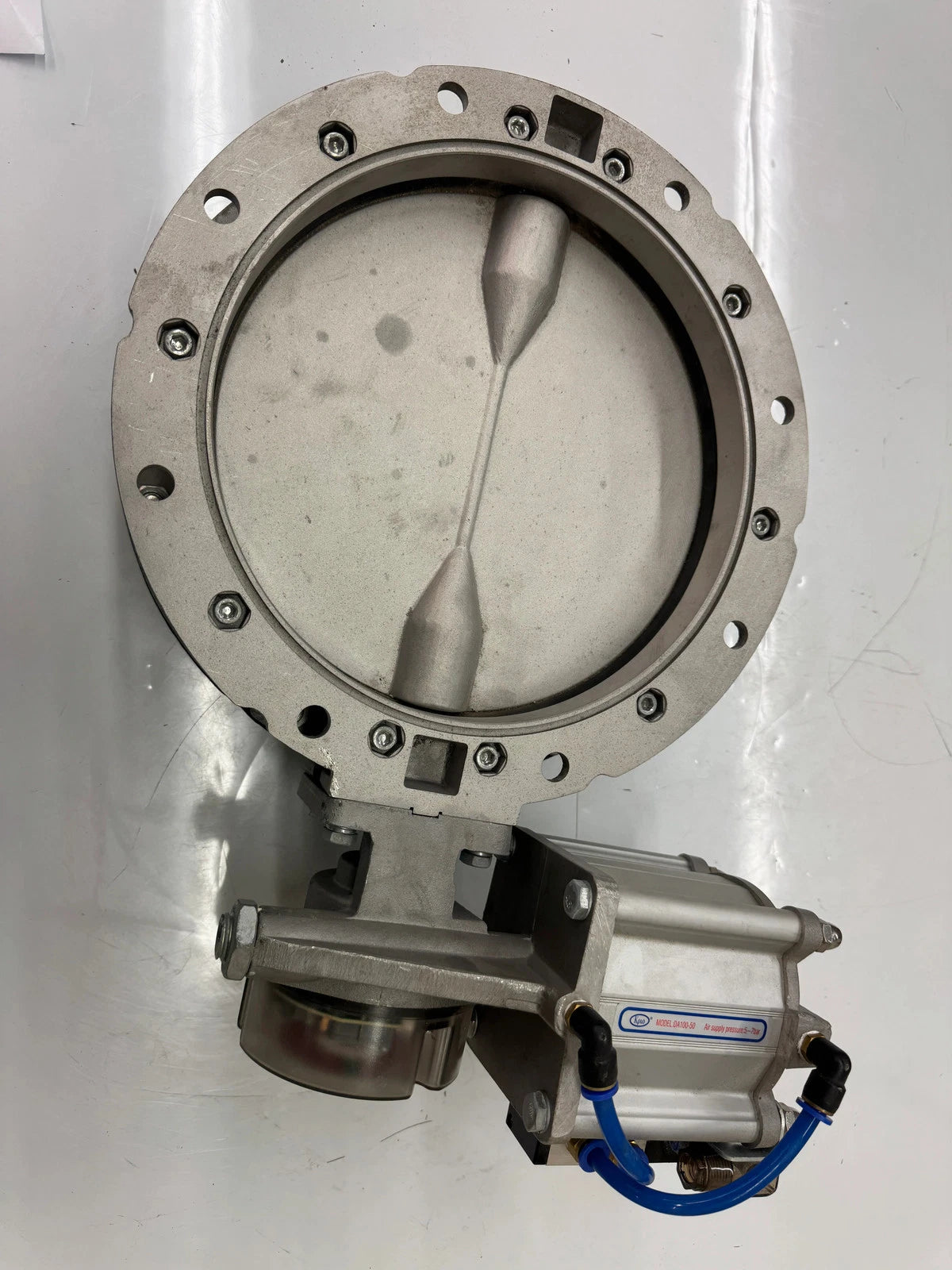 Krio Single Flange Pneumatic Butterfly Valve Assembly KRIO-250-DC24V