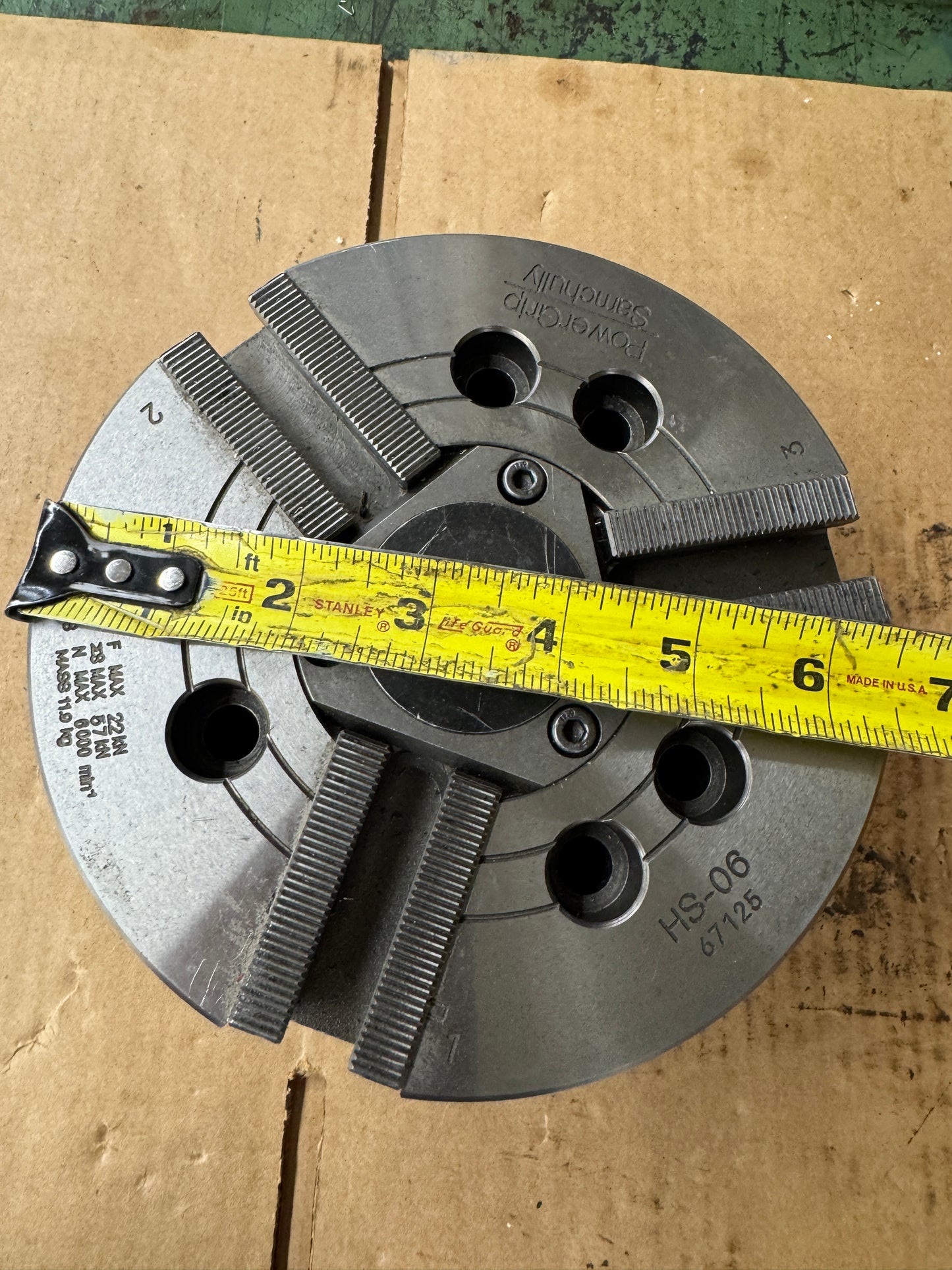 Samchully 3-Jaw Hydraulic Power Chuck HS-06 | 6.5 In. Diameter, 3-Jaw