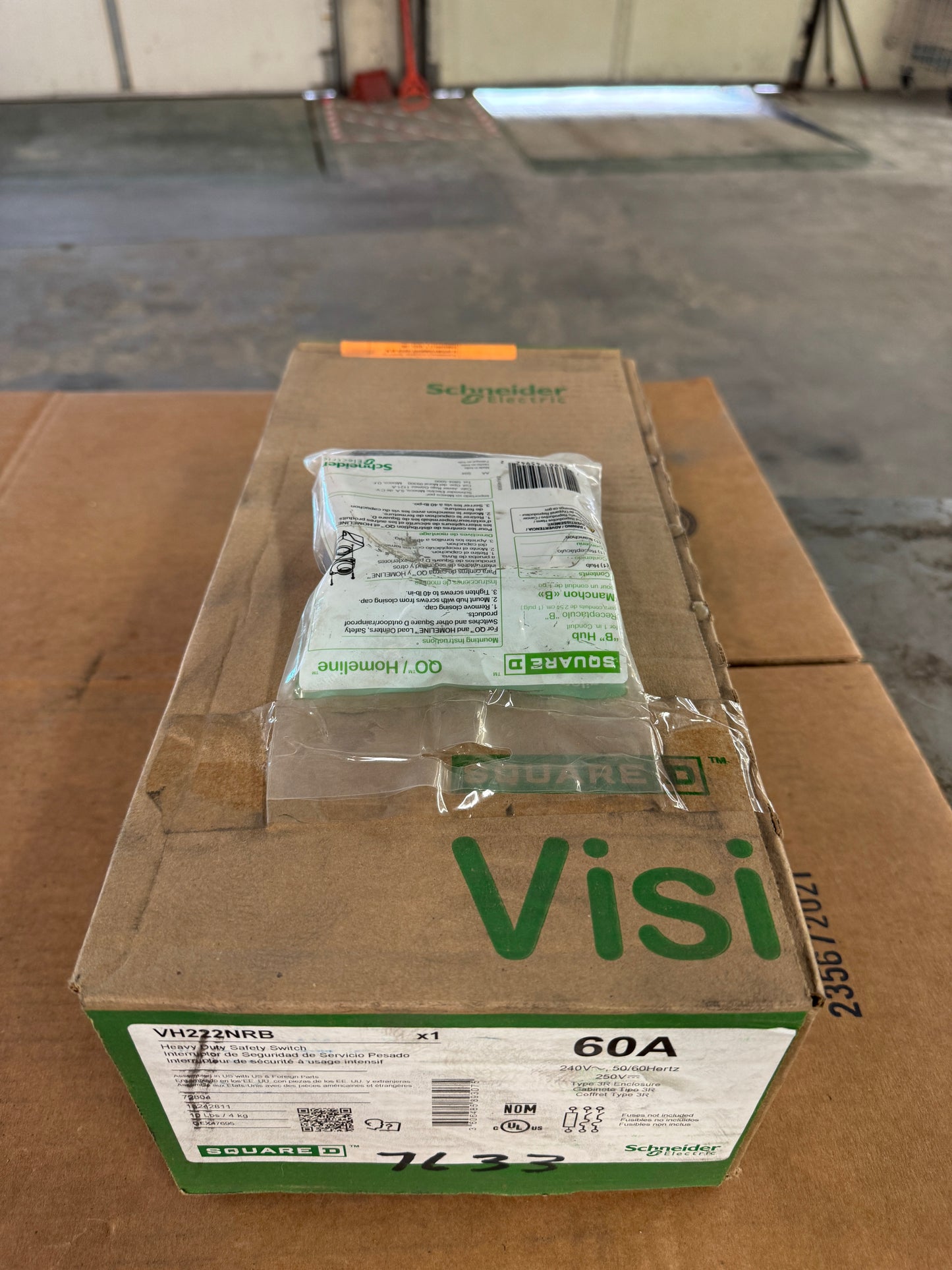 Square D Heavy Duty Safety Switch VH222NRB 240V