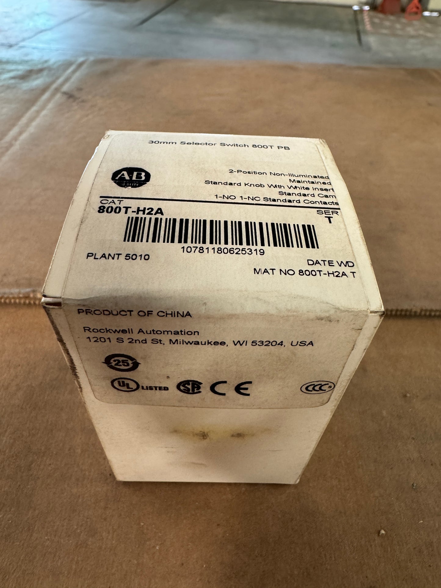 Allen-Bradley Selector Switch 800T-H2A 600 VAC