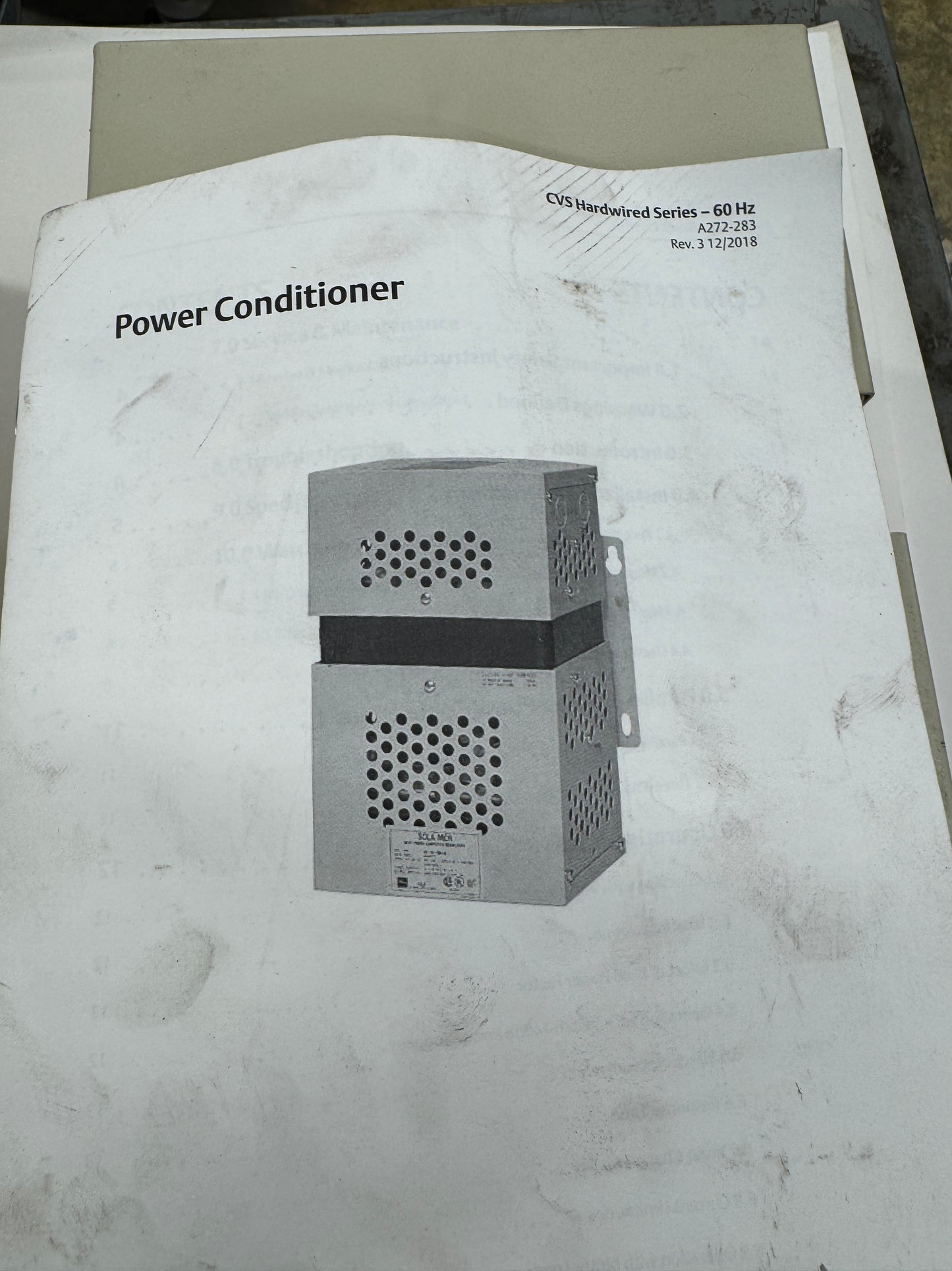 SolaHD Power Conditioner CVS 23-23-150-8