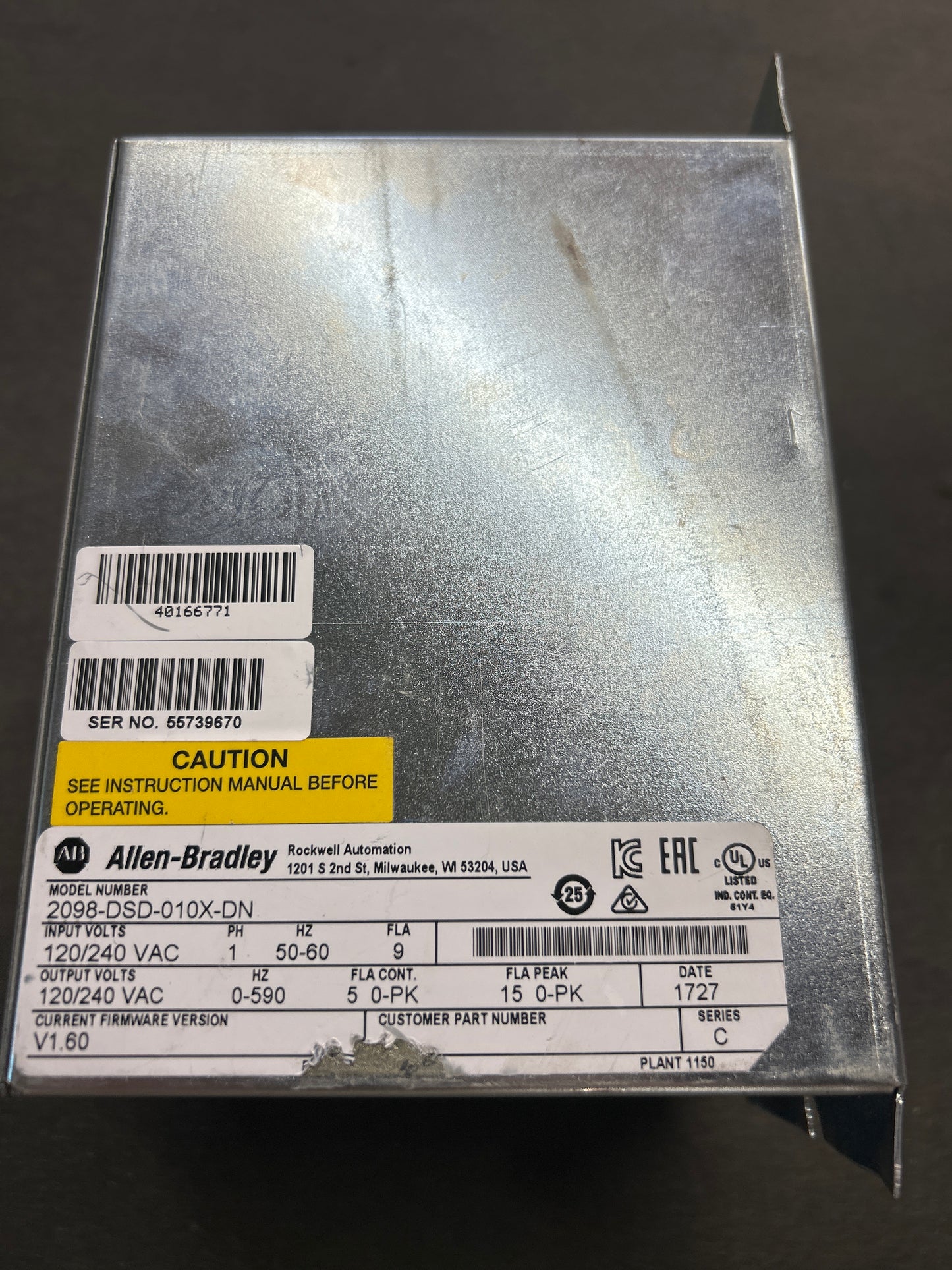 Allen-Bradley Servo Drive 2098-DSD-010X-DN Series C 100-240V AC