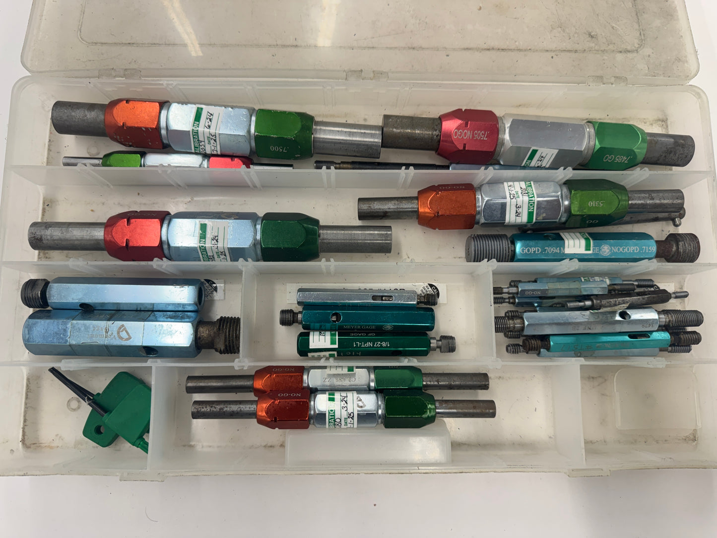Go No-Go Plug Gage Plain Bore and 1/8-27 NPT Pipe Thread Mixed Lot