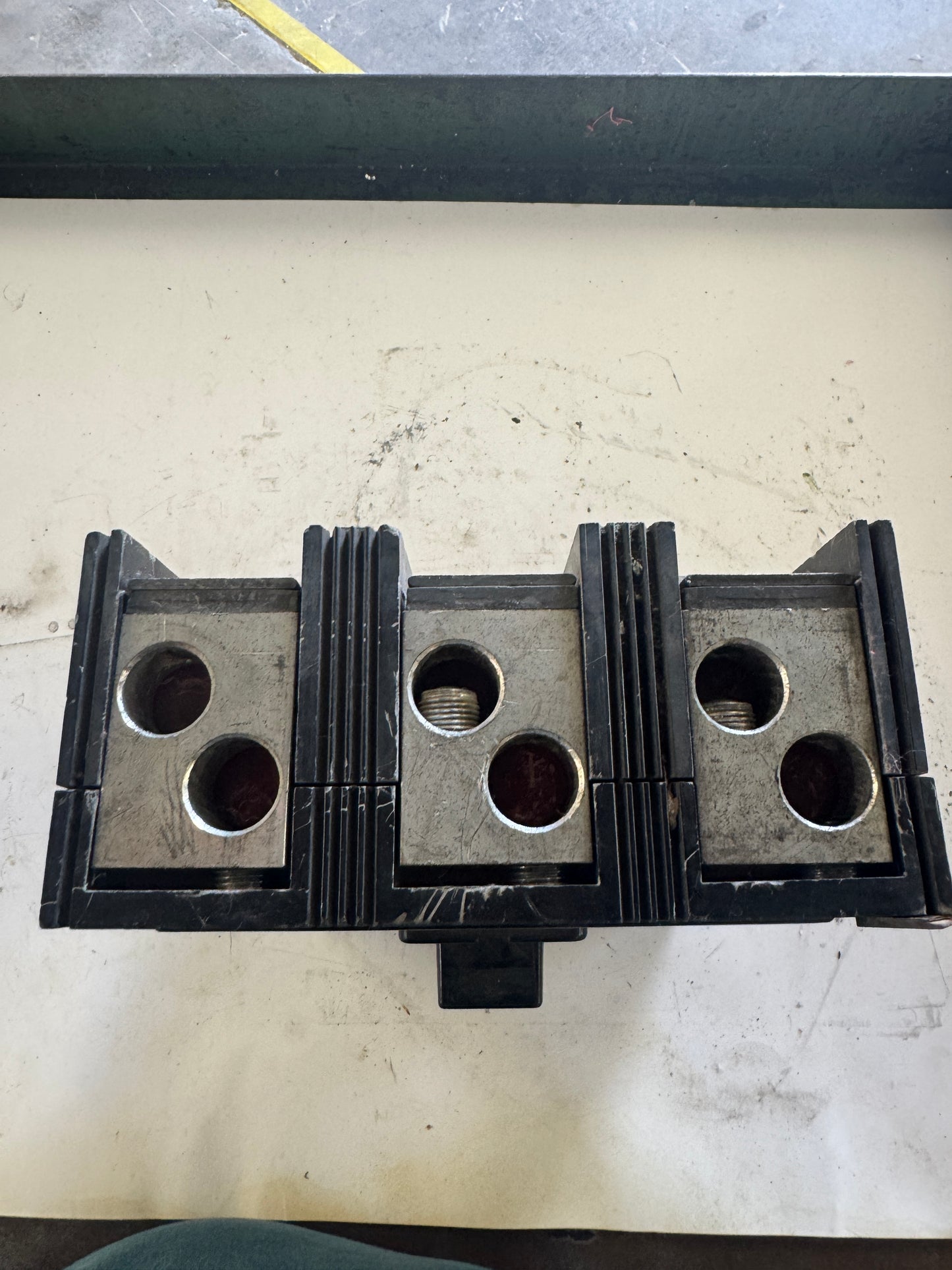Cutler-Hammer Molded Case Circuit Breaker LS500