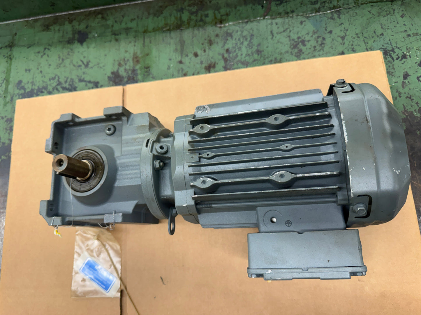 SEW-Eurodrive Helical-Worm Gearmotor S37DRE80M4 - 1 HP 1800 RPM