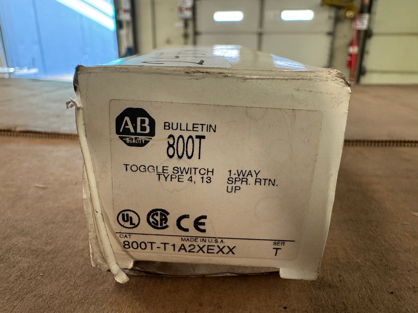 Allen-Bradley Toggle Switch 800T-T1A2XEXX 600 VAC