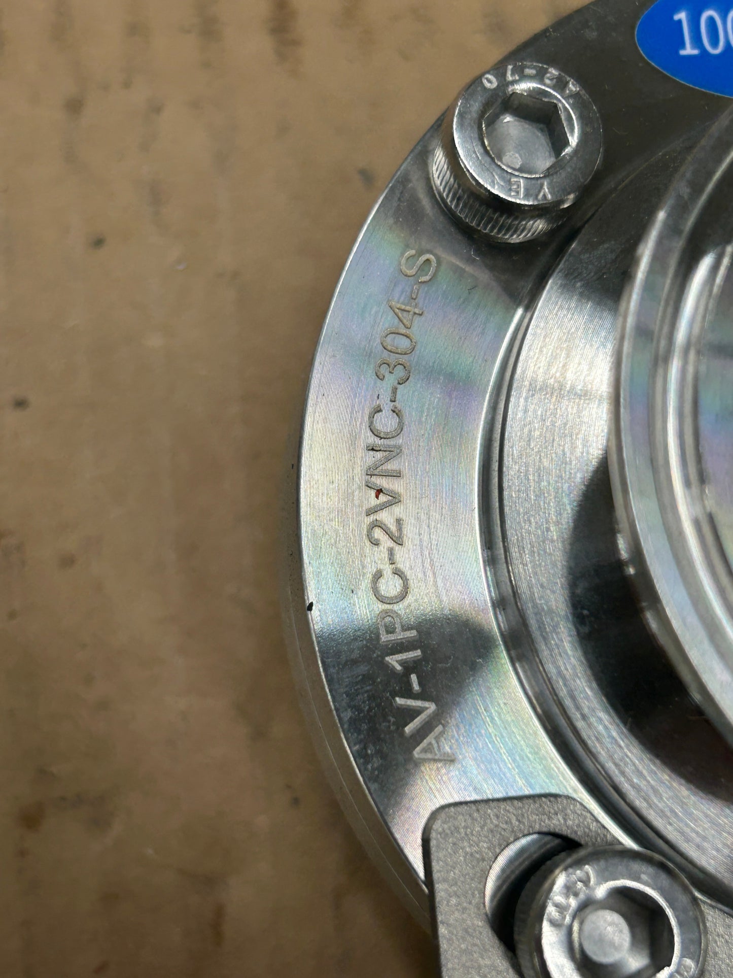 Adamant Sanitary Pneumatic Butterfly Valve AV-1PC-2VNC-304-S 2 In. Tri-Clamp 145 PSI m00943