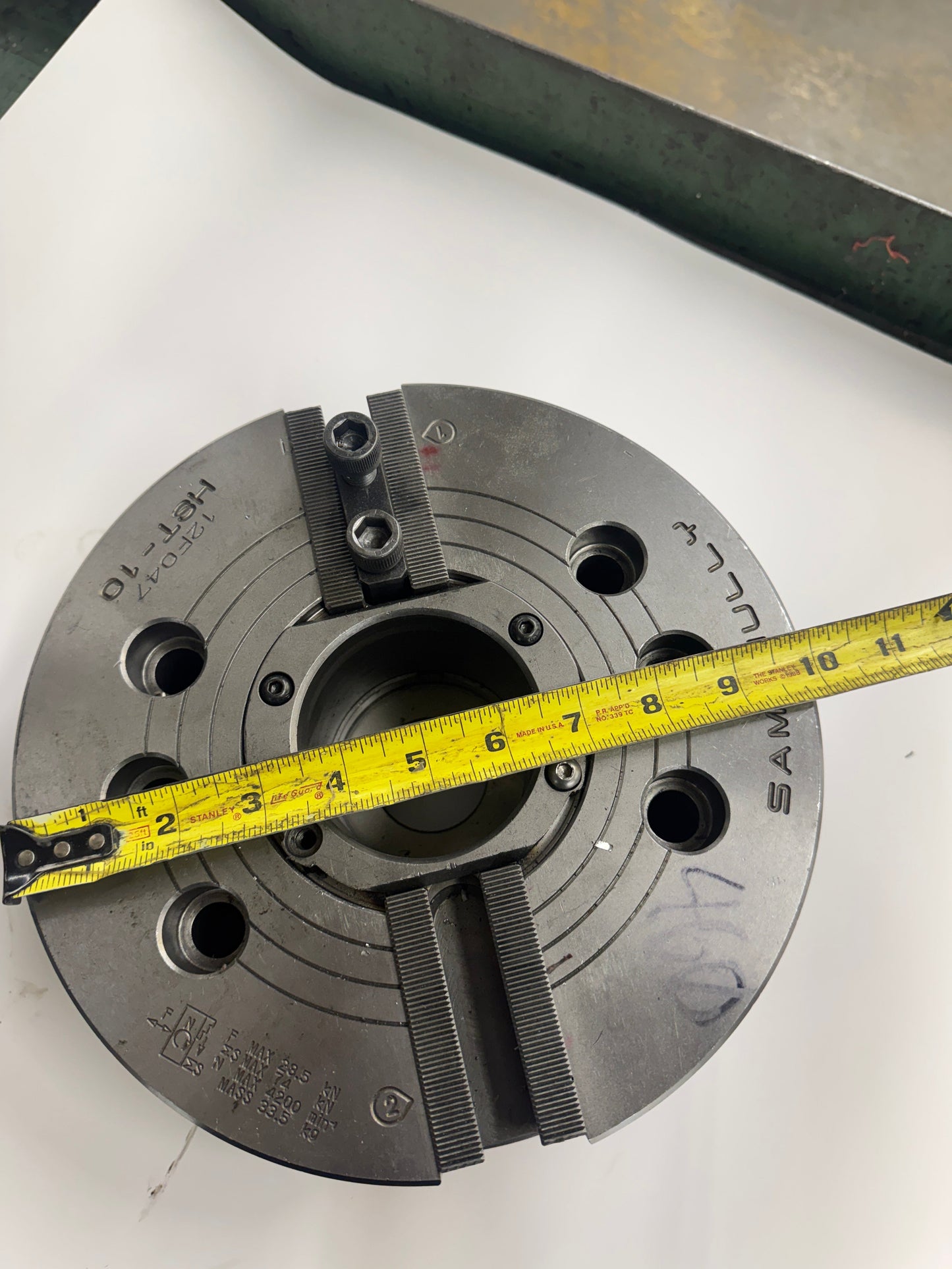 Samchully 4-Jaw Hydraulic Power Chuck HST-10 | 10 In. Chuck Diameter