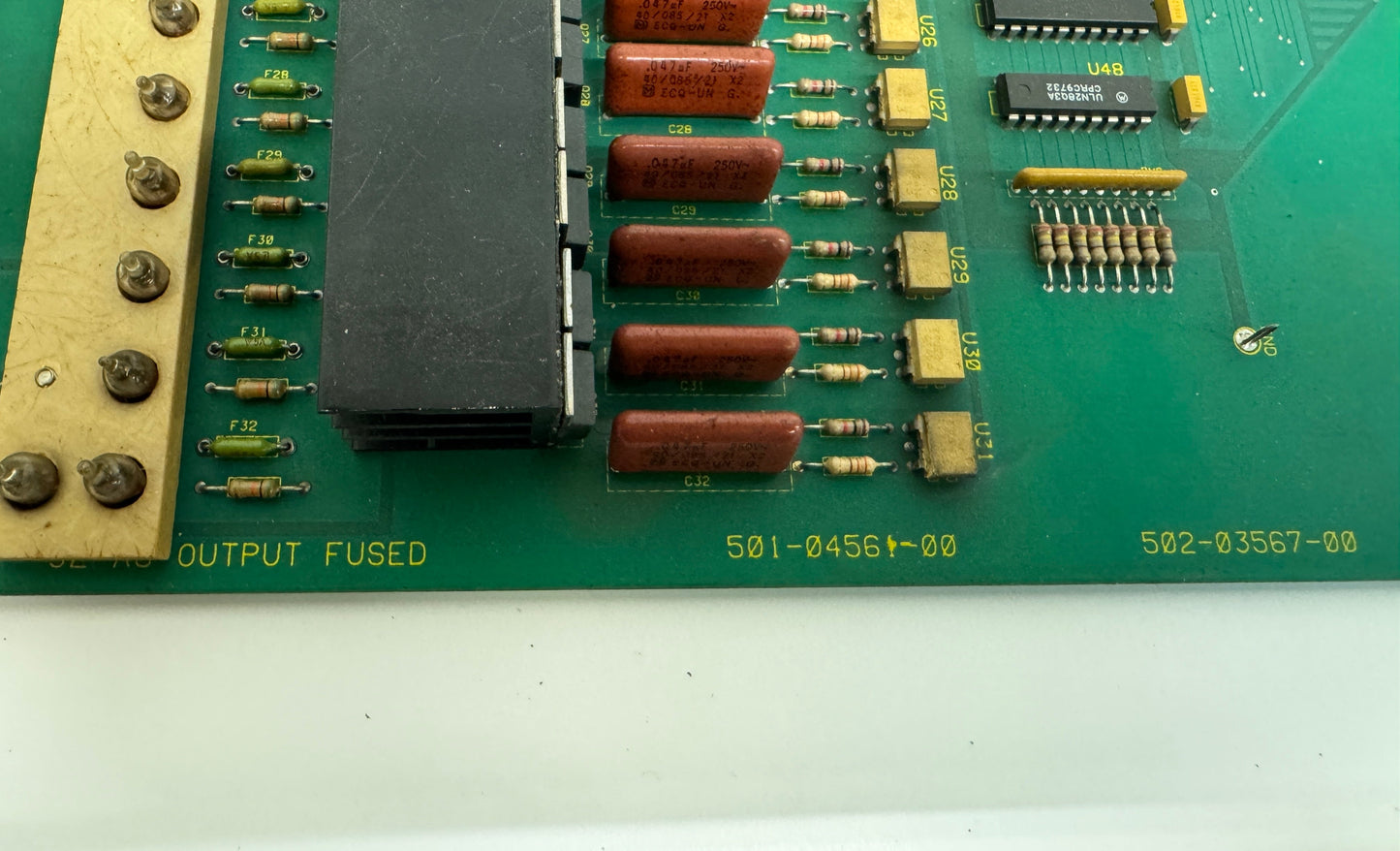Giddings & Lewis 32 AC Output Board Fused 501-04561-00 / 502-03567-00 120 AC
