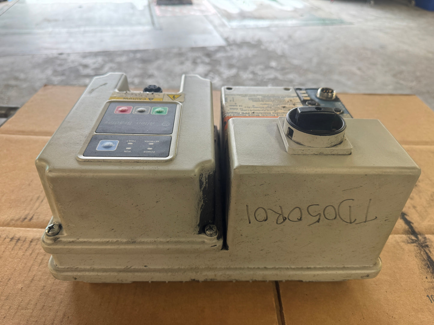 Allen-Bradley 280D-F12Z-10C-GRW-3-P1 ArmorStart Control Module