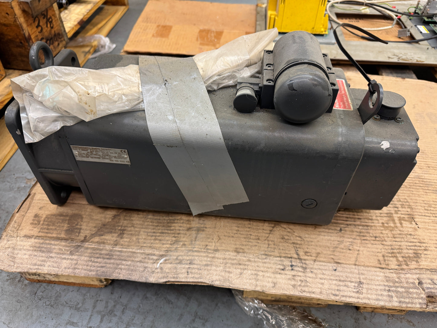 Siemens Brushless Servo Motor 1FT5106-0AF71-1-Z - 4 kW 3000 RPM