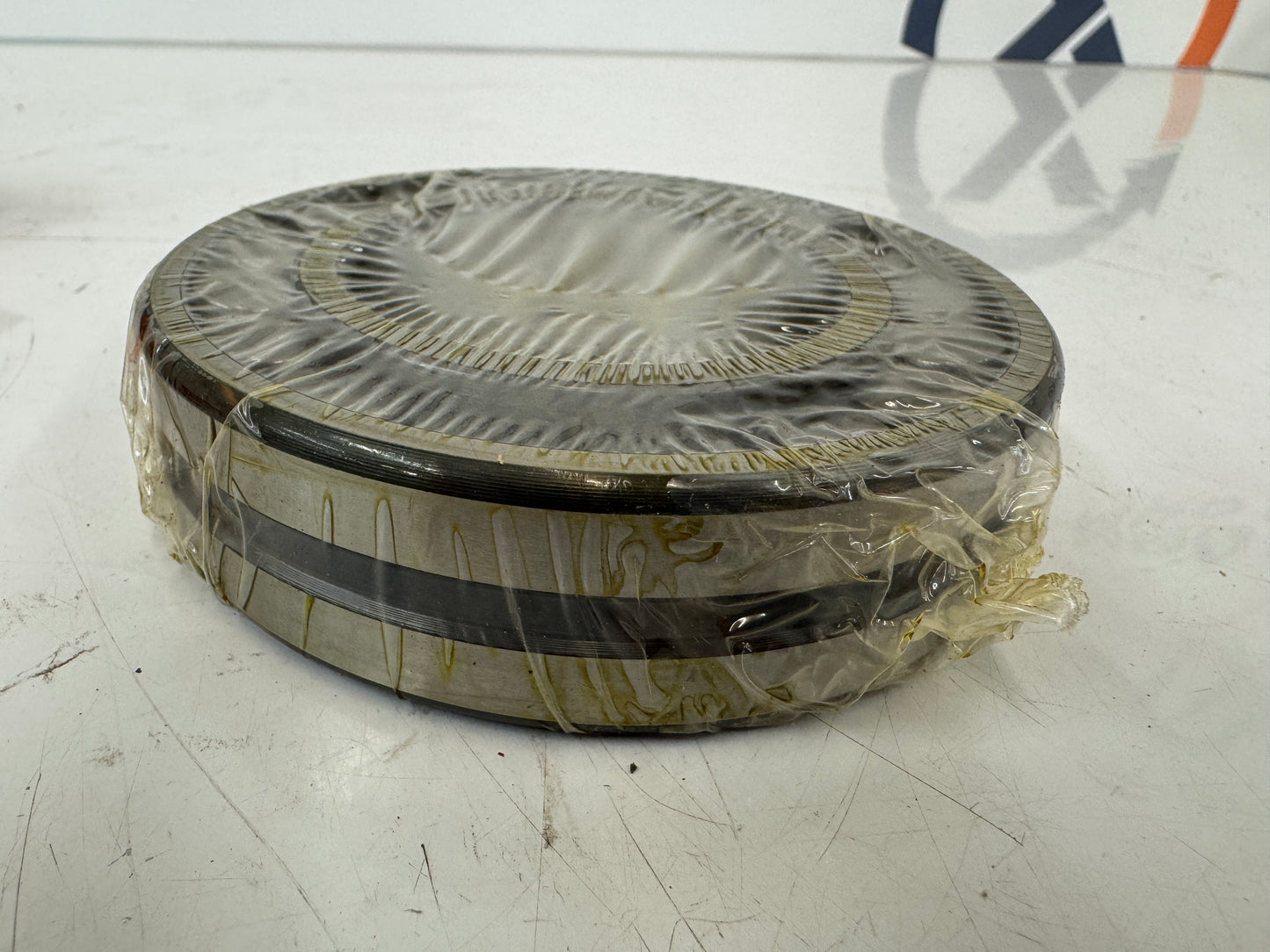 FAG 22212-E1A-XL-M Spherical Roller Bearing – 60mm ID x 110mm OD x 28mm Width – New m00171