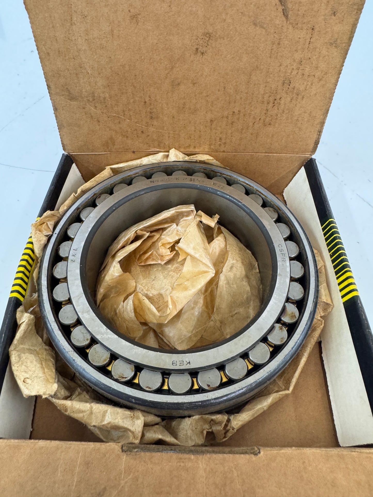 Barden NN3020KM SP51W33 Precision Cylindrical Roller Bearing – 100mm ID x 150mm OD x 37mm Width – New