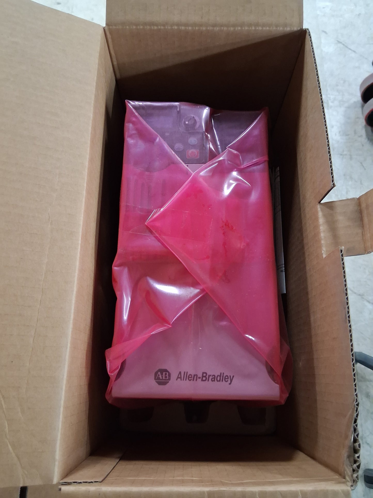Allen-Bradley AC Drive 25B-B032N104 240V