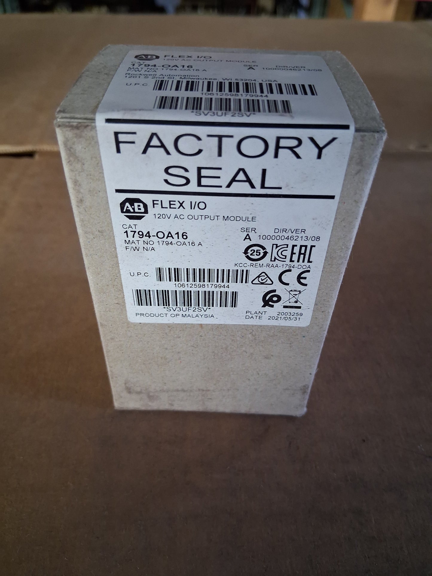Allen-Bradley FLEX I/O 16 Point Digital Output Module 1794-OA16 Series A 120V AC