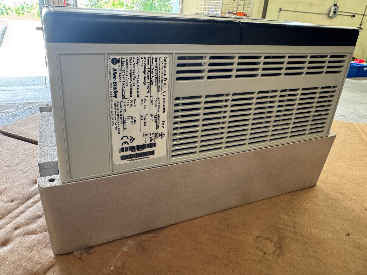Allen-Bradley 20AD011A3AYNANC0 Variable Frequency Drive 480V AC 3-Phase Untested Surplus