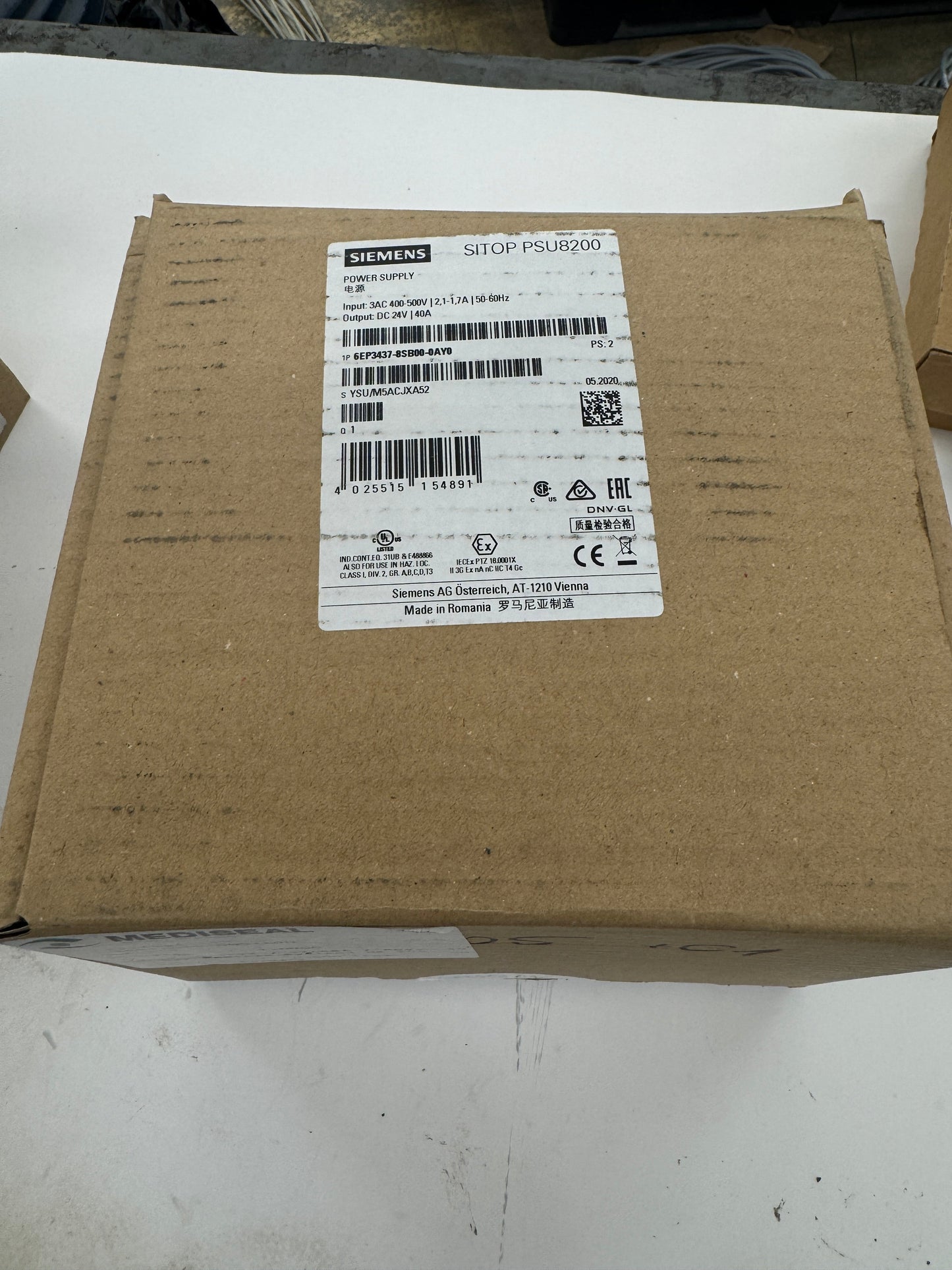 Siemens Power Supply 6EP3437-8SB00-0AY0 m01046