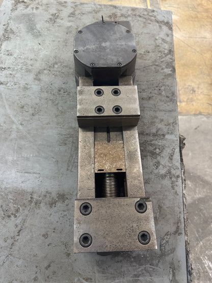 Kitagawa MC Air Vise VQA125 | 4.9 In. Jaw Width, 7.7 In. Jaw Stroke