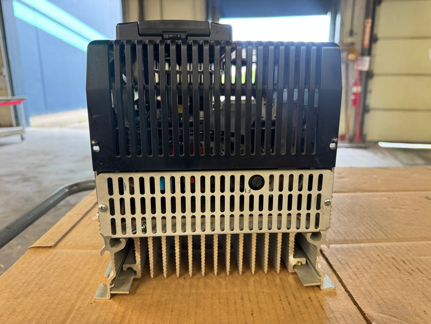 Allen-Bradley 20P41AD027RA0NNN DC Drive 460V AC Input 01577
