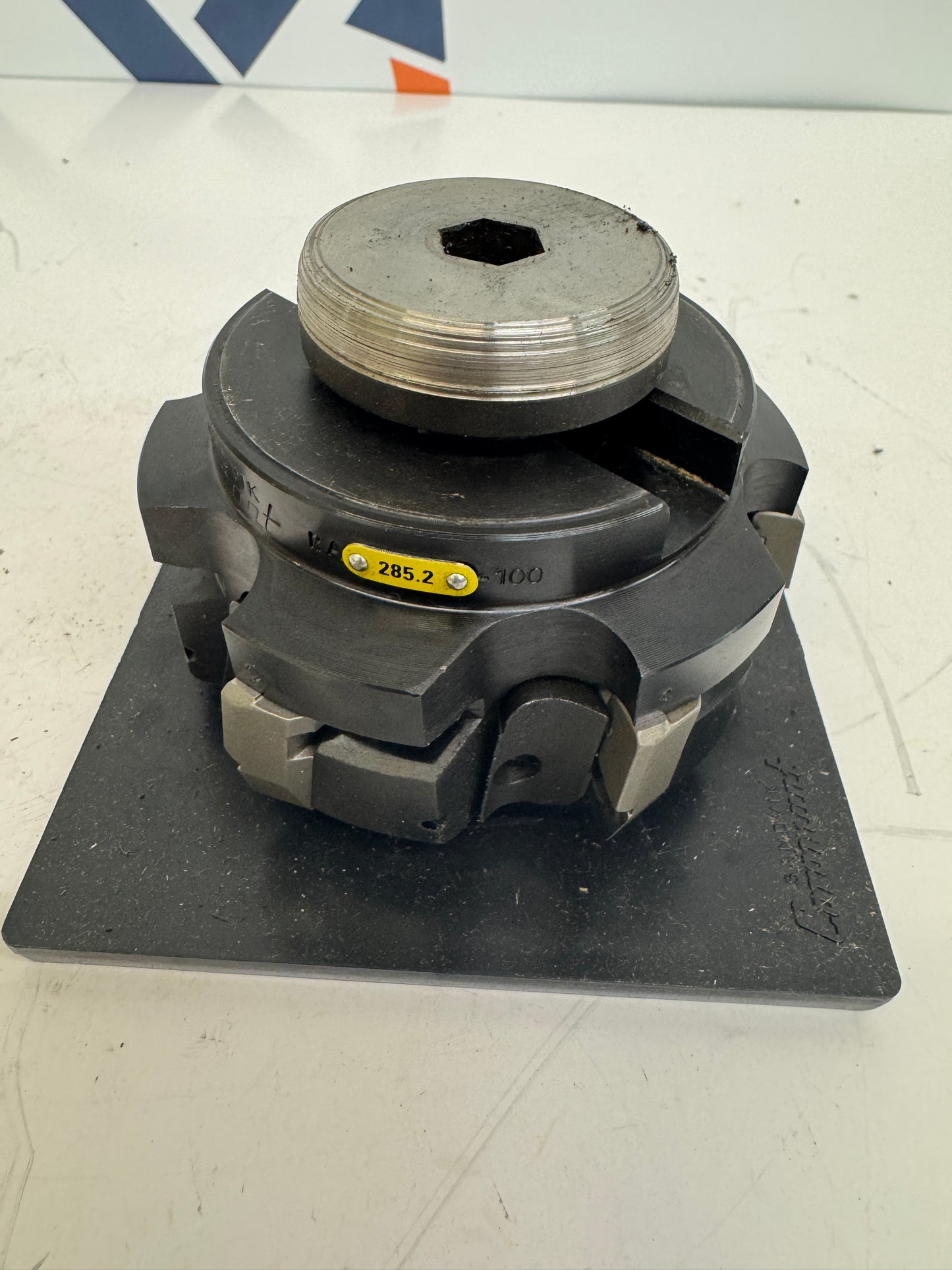 Sandvik Coromant Face Mill Cutter Body RA285.2-100-10