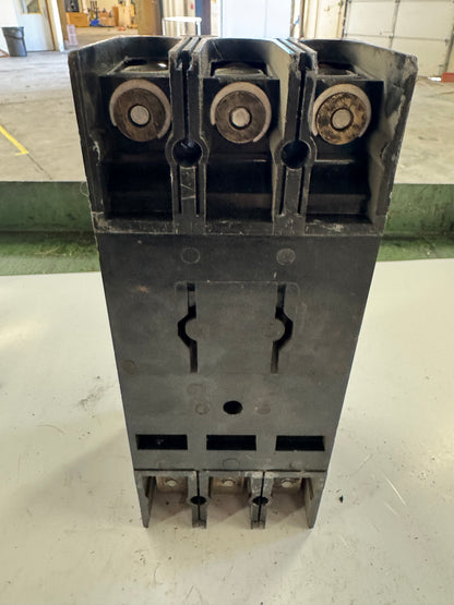 General Electric Molded Case Circuit Breaker TFJ236125 600V AC