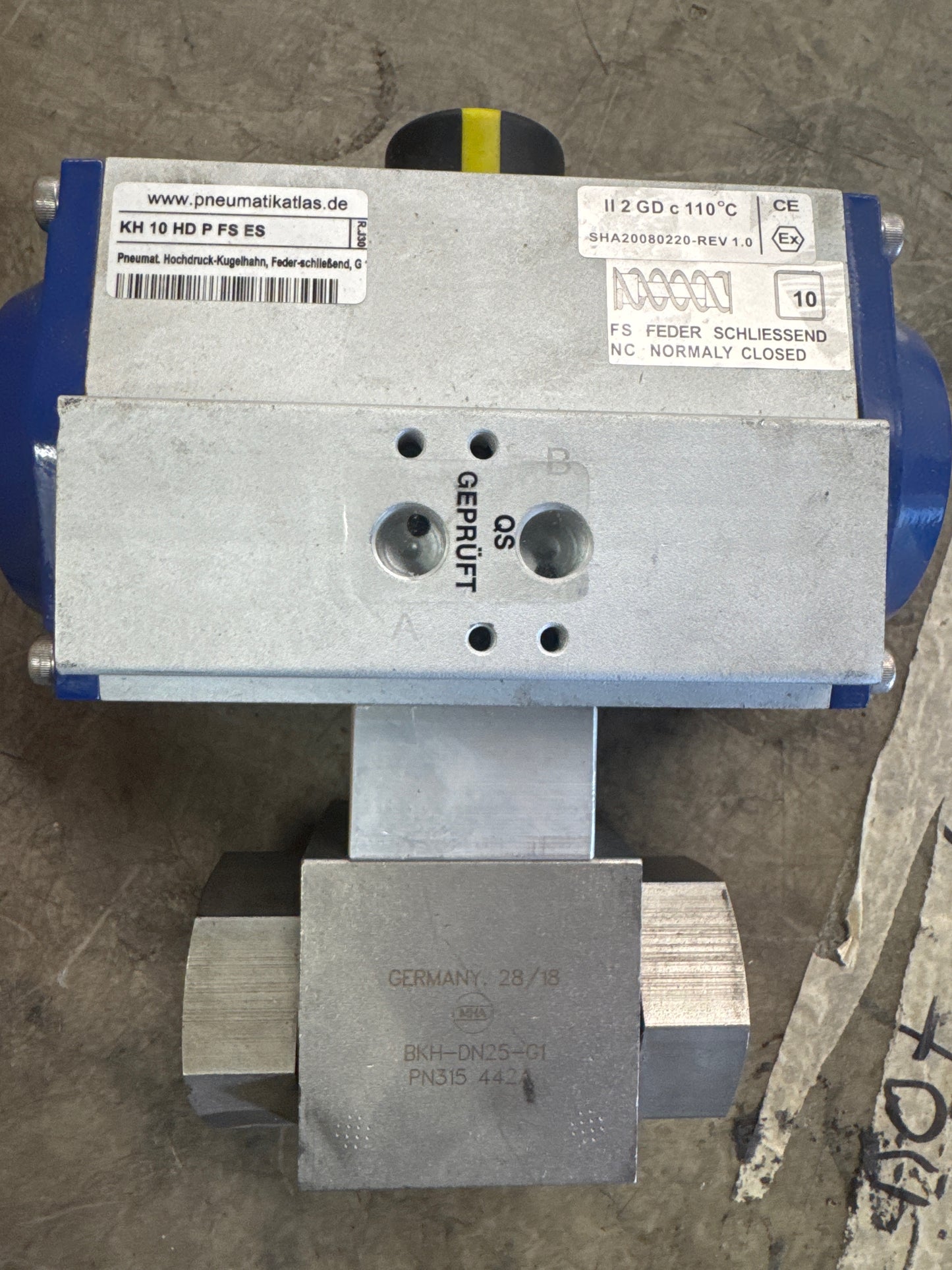 Pneumatikatlas Pneumatic Actuated Ball Valve KH 10 HD P FS ES G1 In. BSP PN315