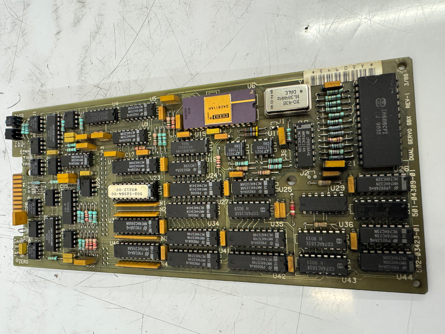 Giddings & Lewis Dual Servo SBX Board 501-04309-01