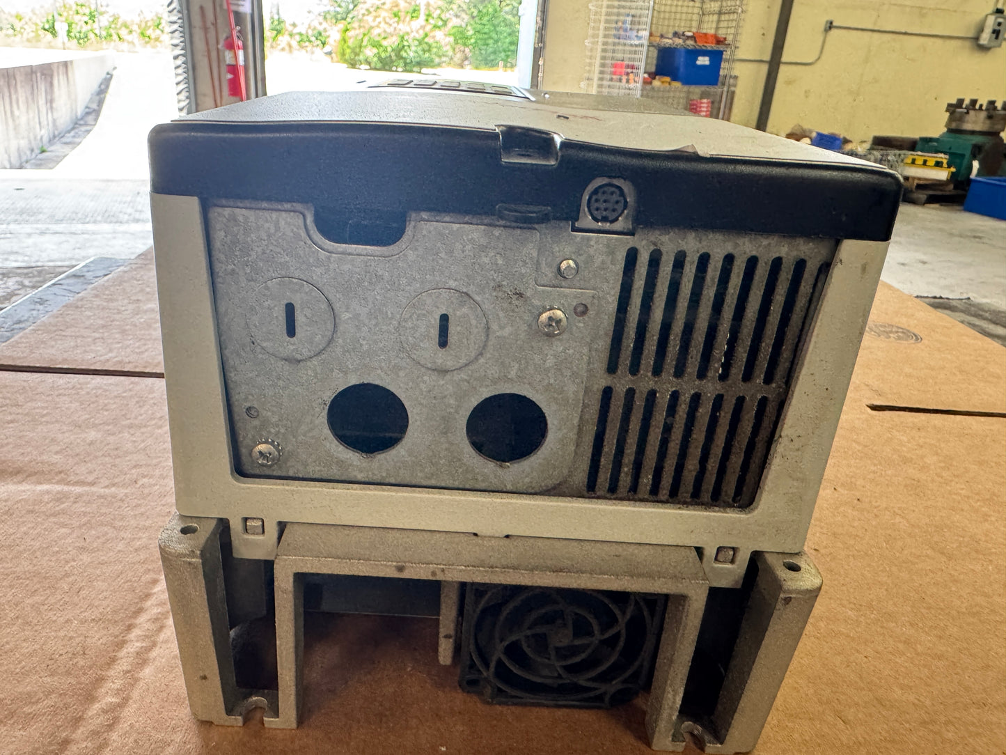 Allen Bradley PowerFlex 70 AC Drive 20AD011A3AYNANC0 - 7 HP Variable RPM