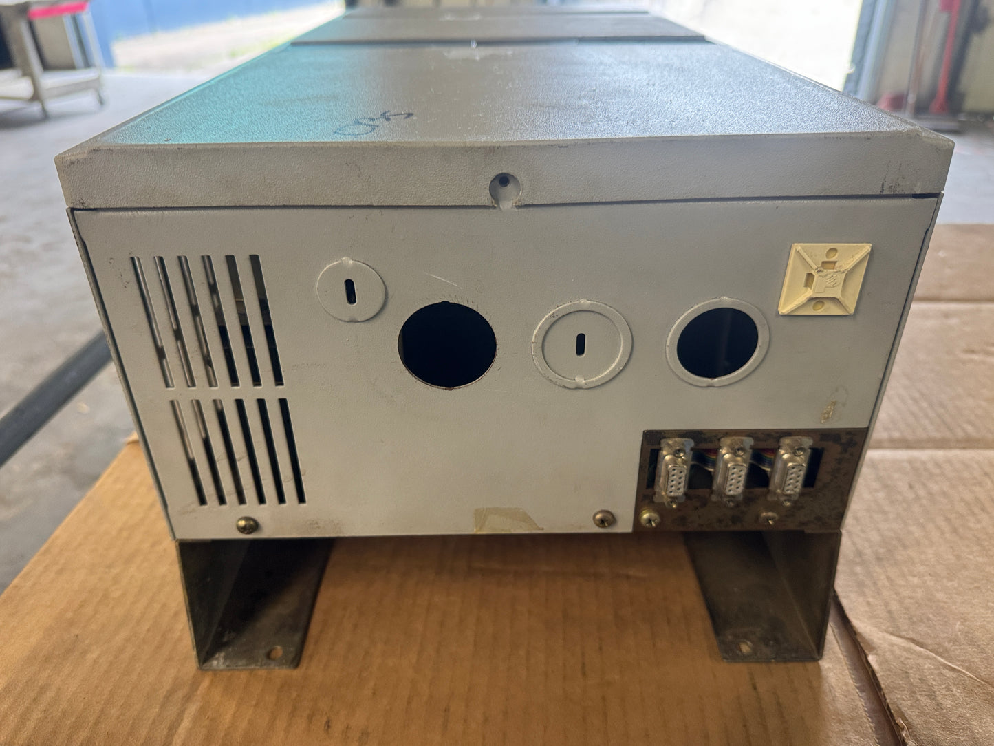 Allen-Bradley 1336-B015-EAE-FA2-L3 AC Drive