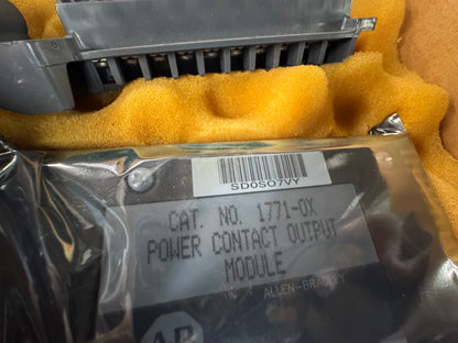 Allen-Bradley Power Contact Output Module 1771-OX 250V AC / 175V DC