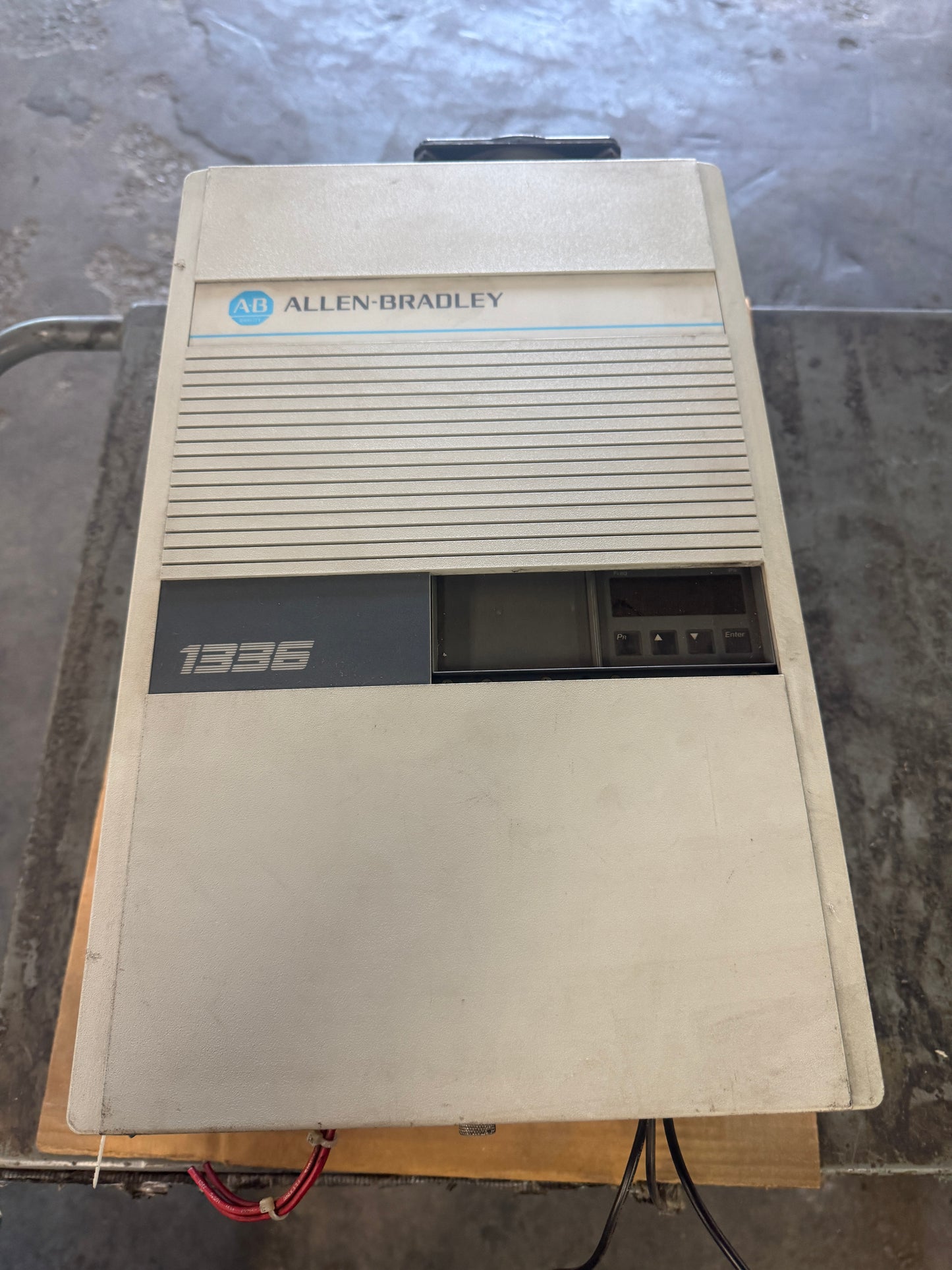 Allen-Bradley 1336-B005-EAD-L3-S1 AC Drive 01594