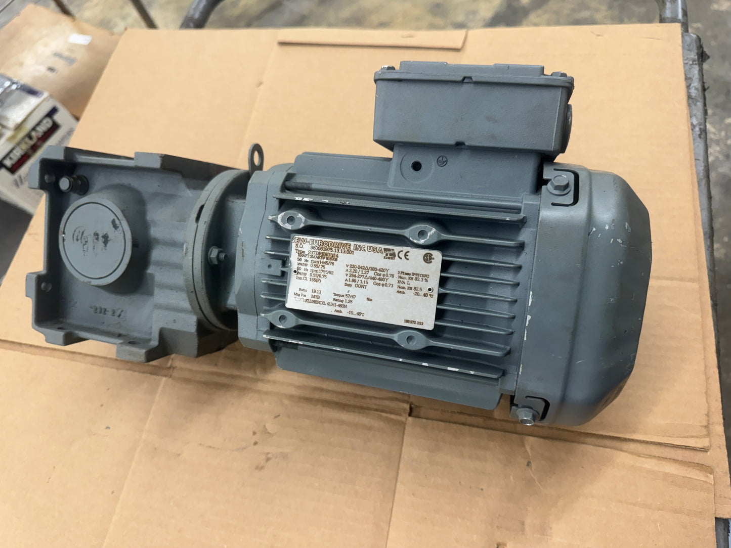 SEW-Eurodrive Helical-Worm Gearmotor S37DRE80M4 - 1 HP 1800 RPM m00877
