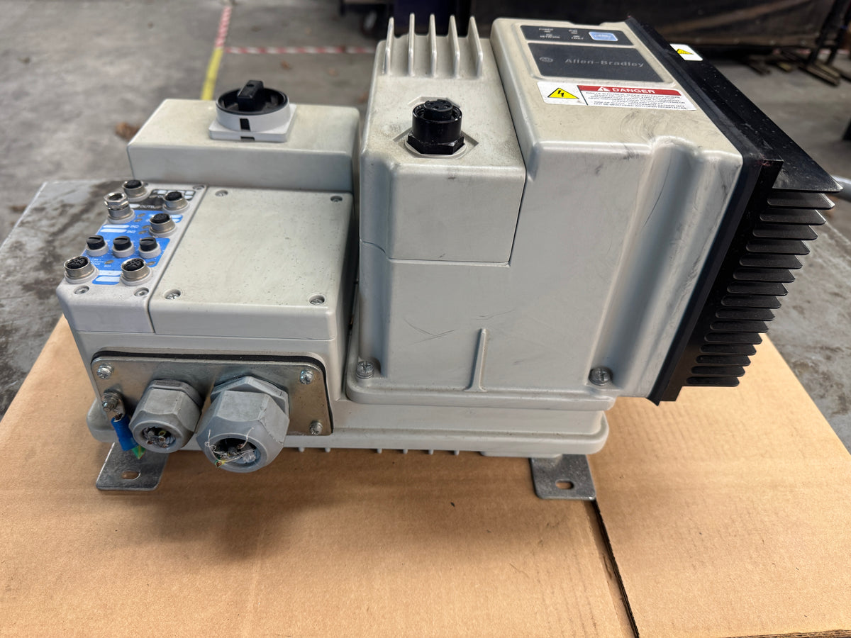 Allen-Bradley 284E-FVD1P4Z-10-CR-EMI-OC ArmorStart Distributed Motor Controller 380 to 480V AC