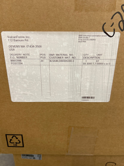 B&R Automation Servo Motor 8LSA46.DB030S300-3 - 1 kW 3000 RPM