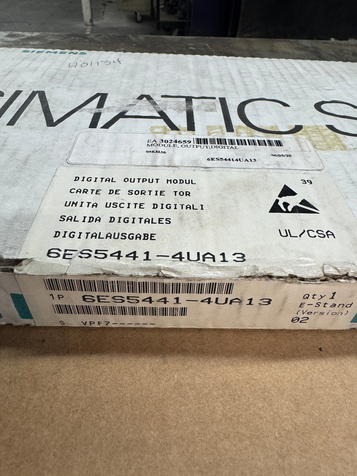 Siemens 6ES5441-4UA13 SIMATIC S5 Digital Output Module 24V DC Inspected Surplus - Appears Unused