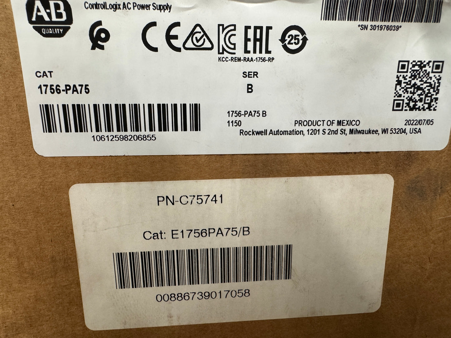 Allen-Bradley ControlLogix AC Power Supply 1756-PA75