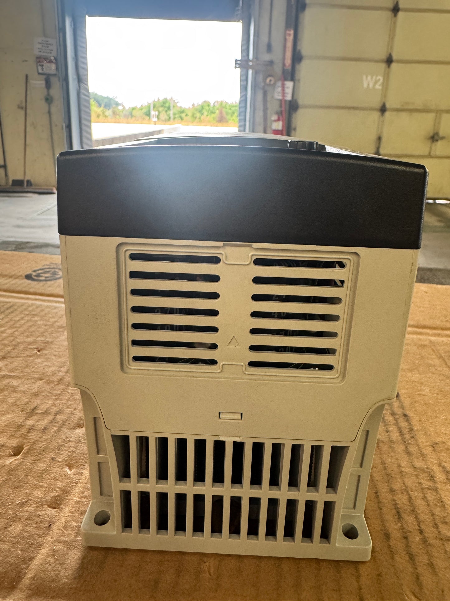 Allen-Bradley 22B-D2P3N104 AC Drive 480V