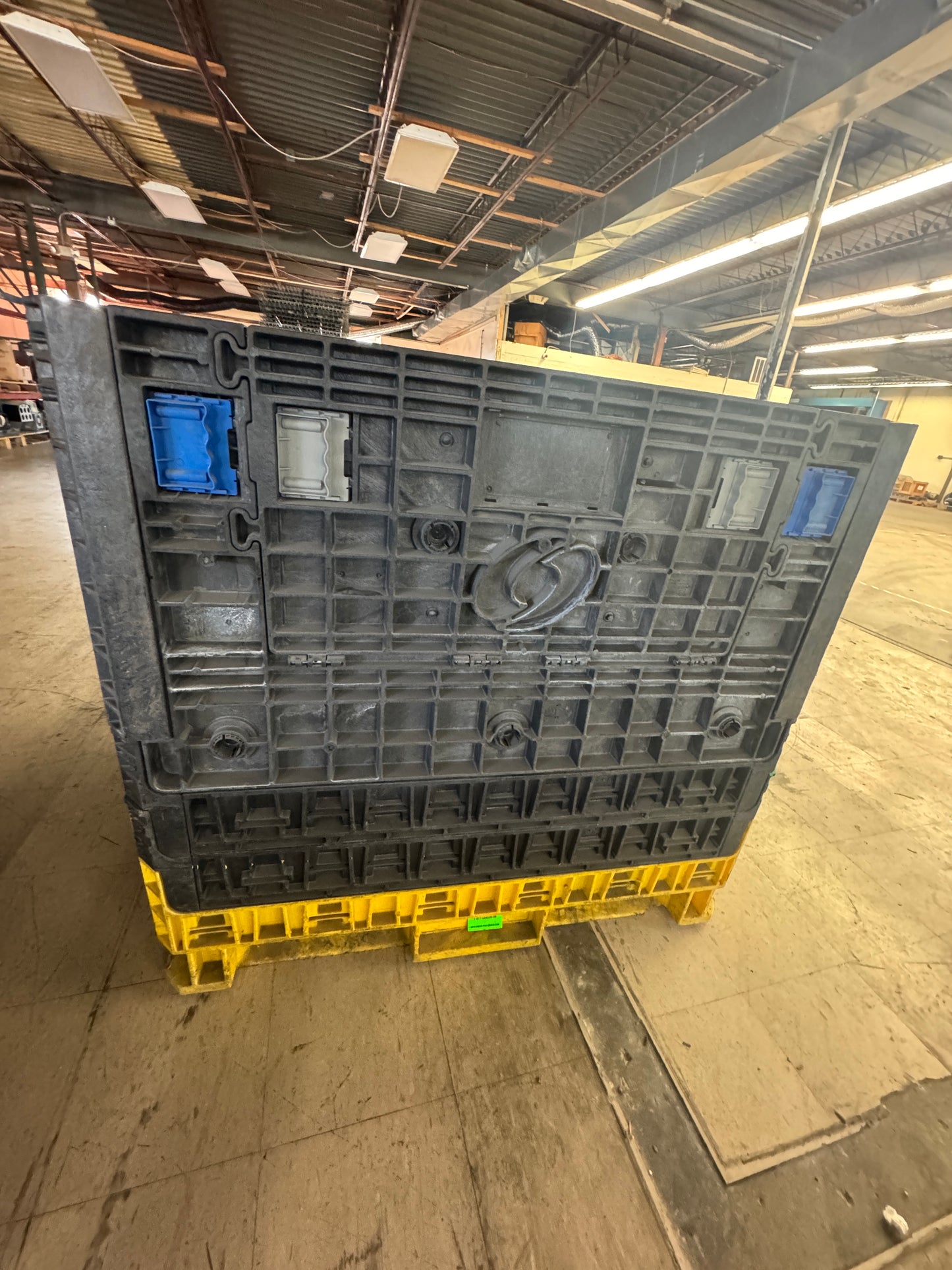 Orbis Collapsible Bulk Container