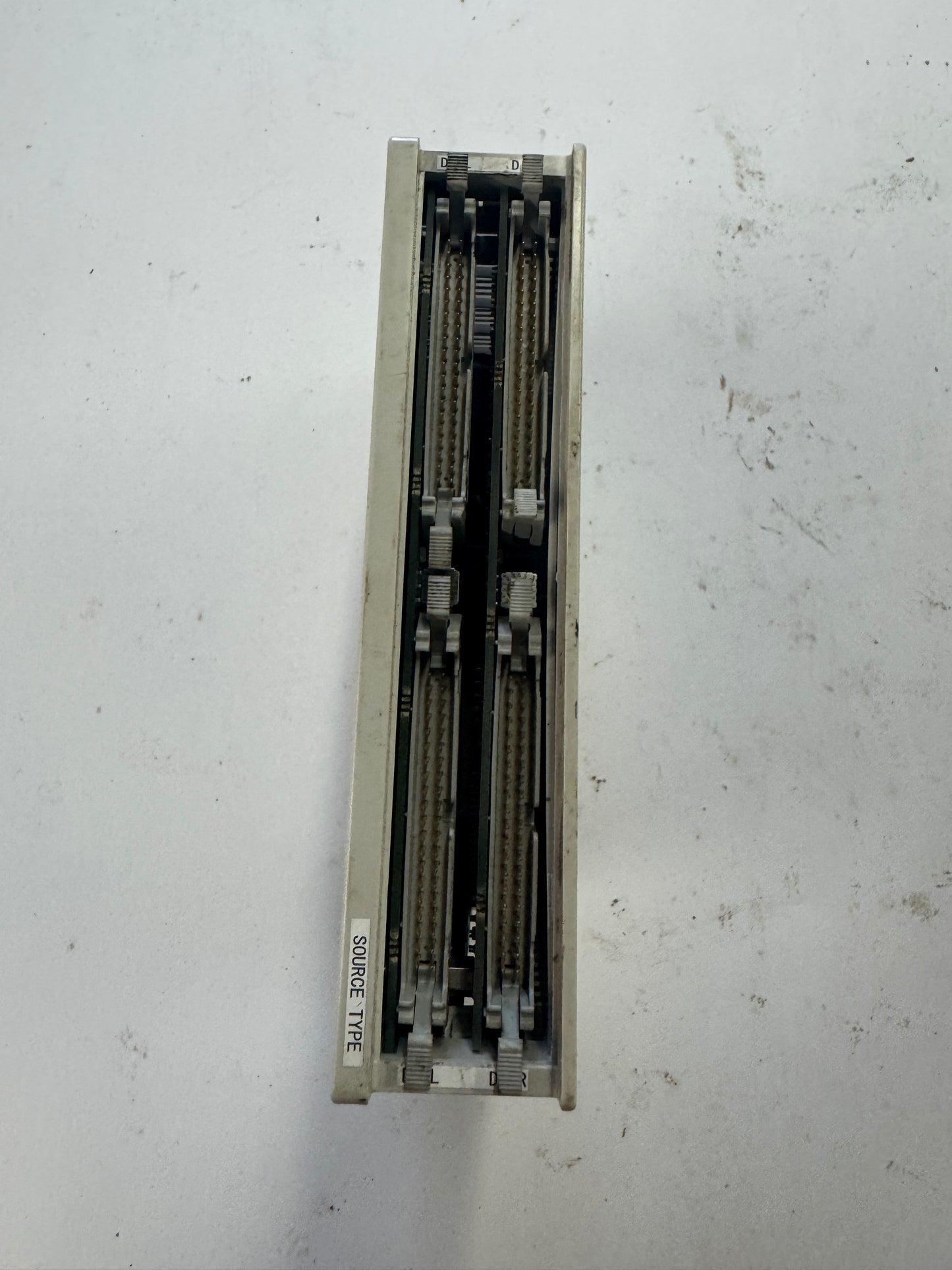 Mitsubishi Electric Remote I/O Unit FCUA-DX110 24 VDC