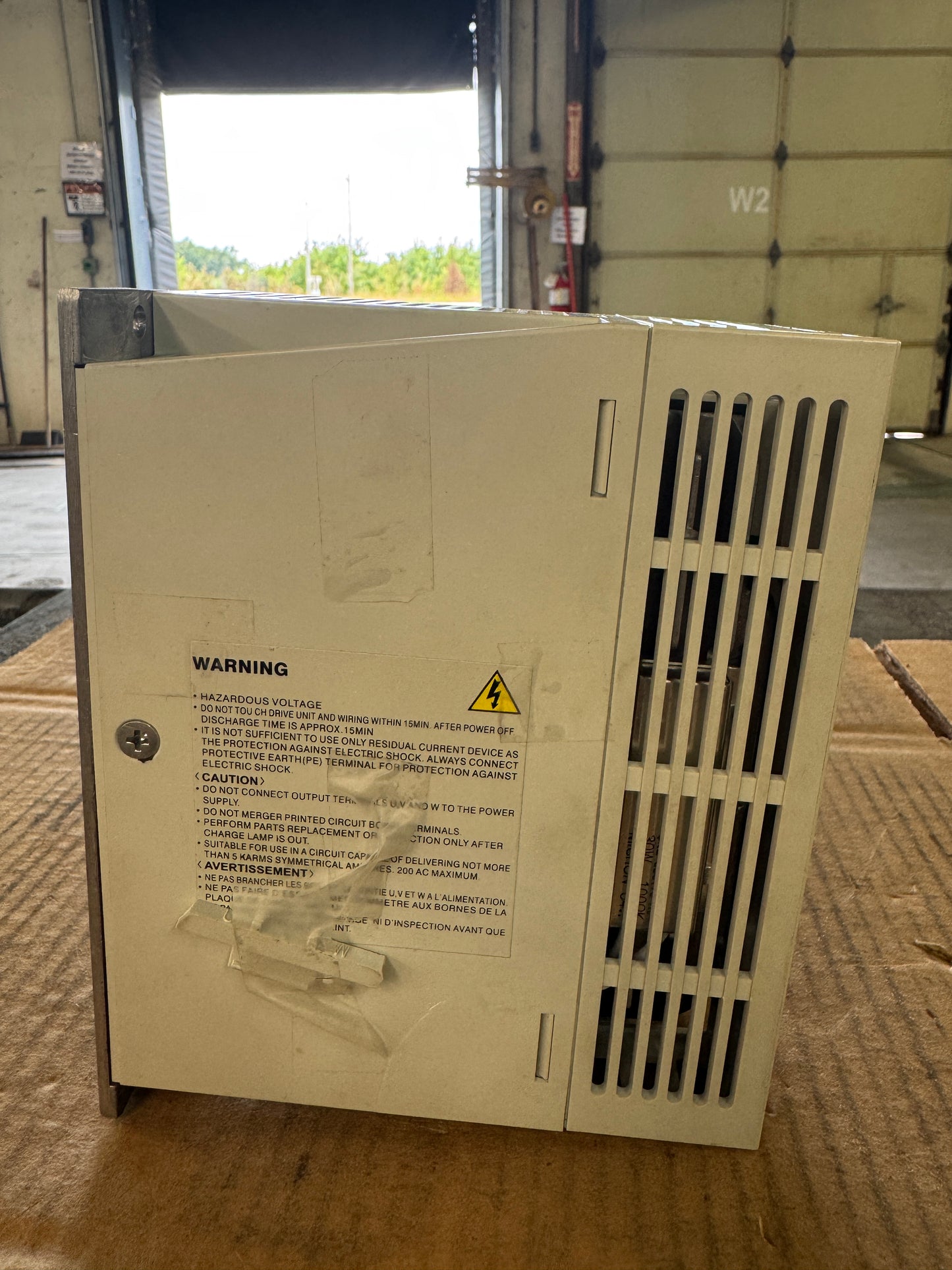 Mitsubishi MR-J2S-60B AC Servo Amplifier 200-230 VAC Untested Surplus