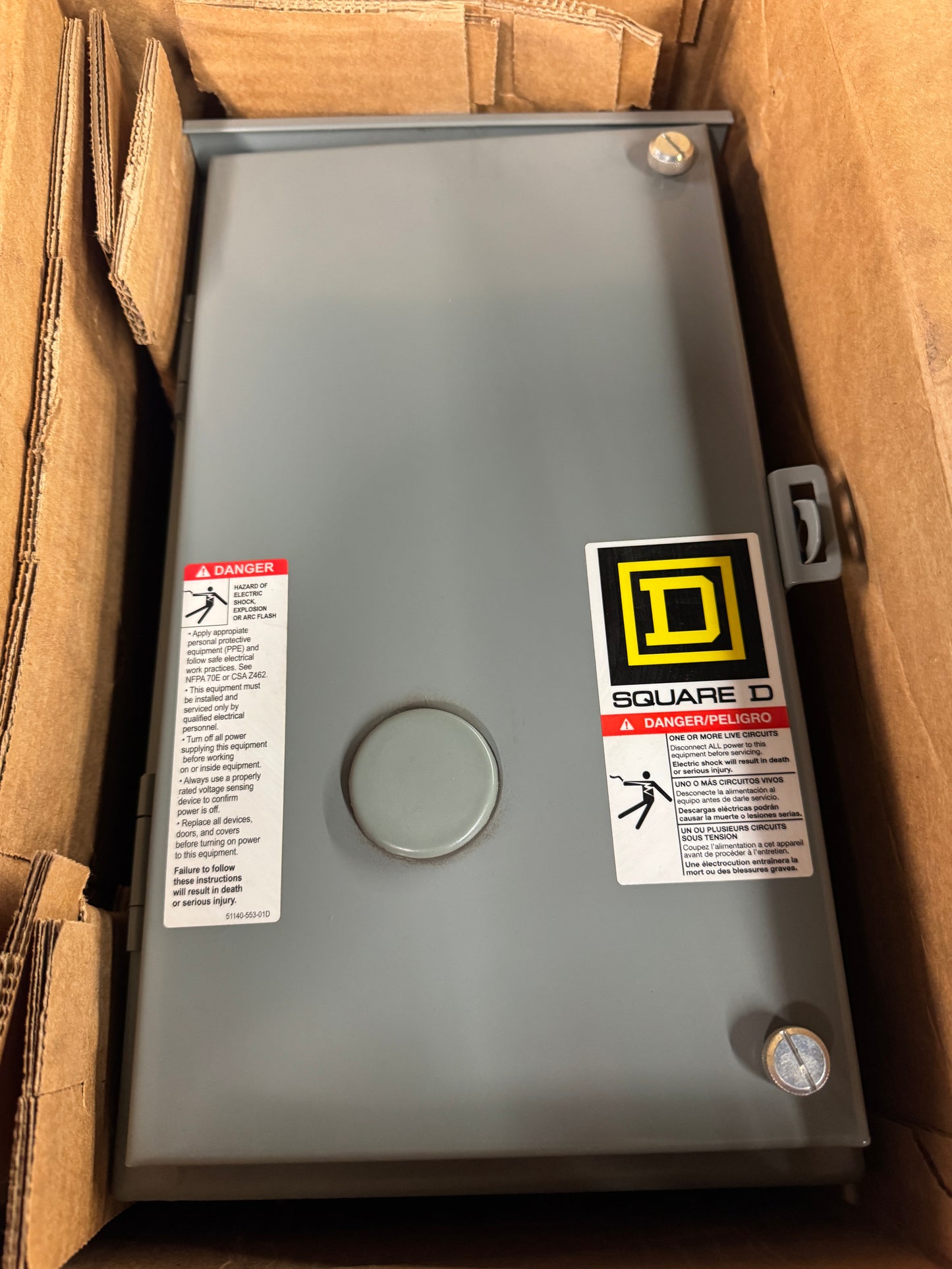 Square D Enclosed AC Magnetic Contactor 8502SDA2V02S