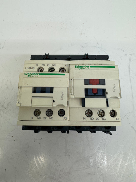 Schneider Electric Reversing Contactor LC2D18G7 18A, 120V AC Coil, 3-Pole