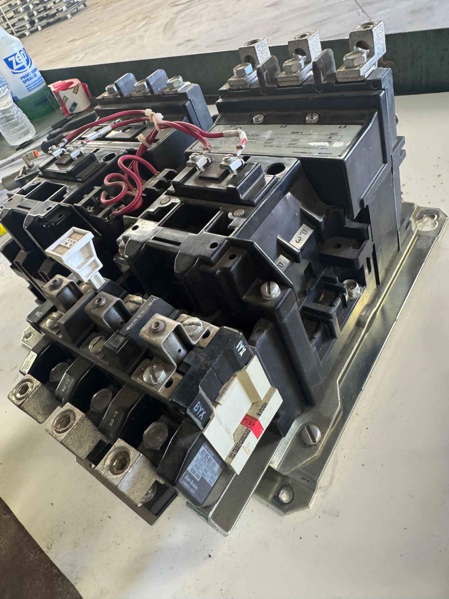 Allen-Bradley Reversing Motor Starter 505-DOD
