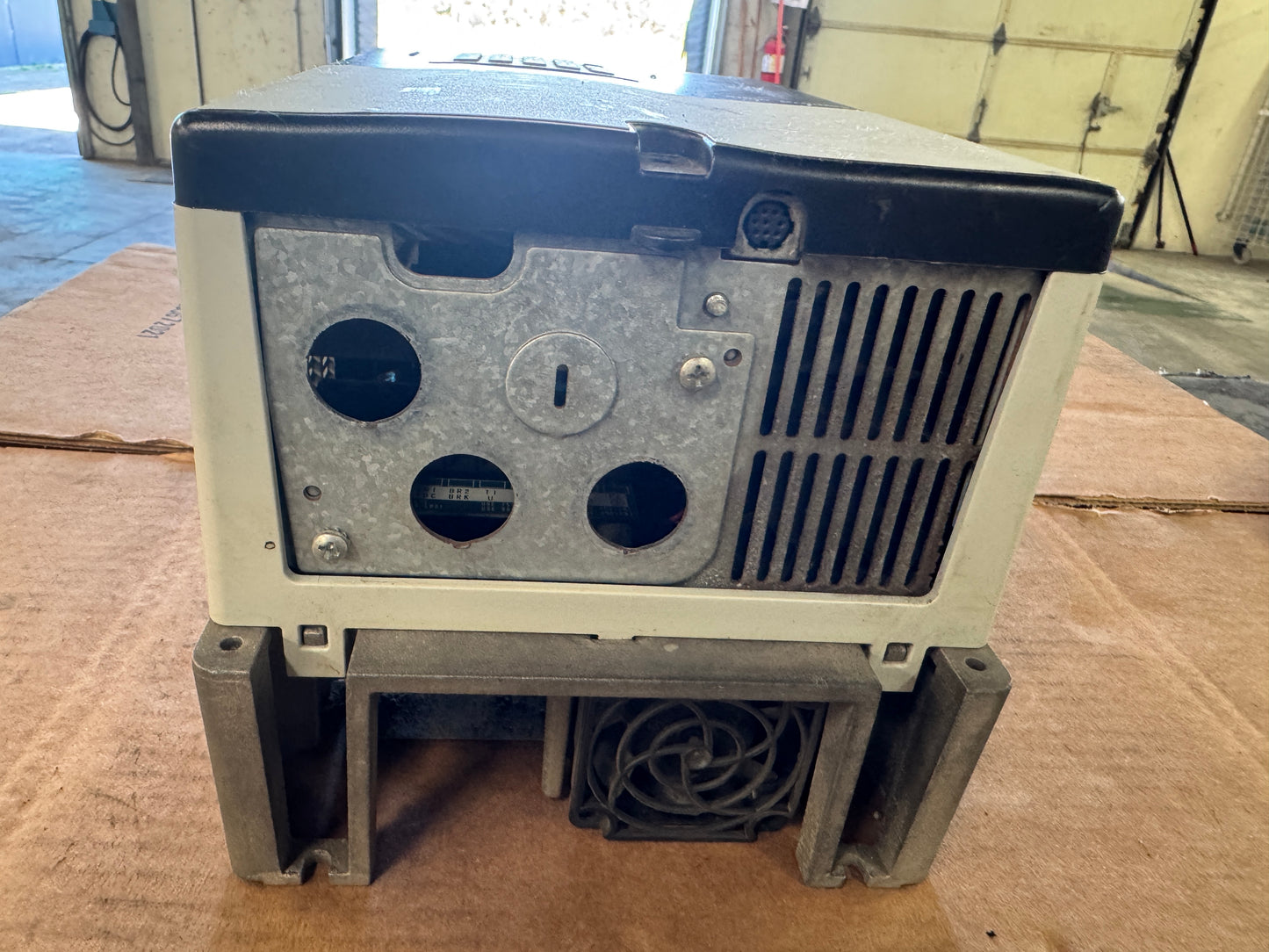 Allen-Bradley 20AD011A3AYNANC0 AC Drive 480V
