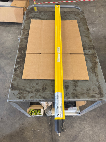 Allen-Bradley 440L-T4KL0960YD Safety Light Curtain Transmitter 24V DC