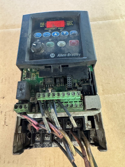 Allen-Bradley Variable Frequency Drive 22B-D010N104 - 5 HP Variable RPM