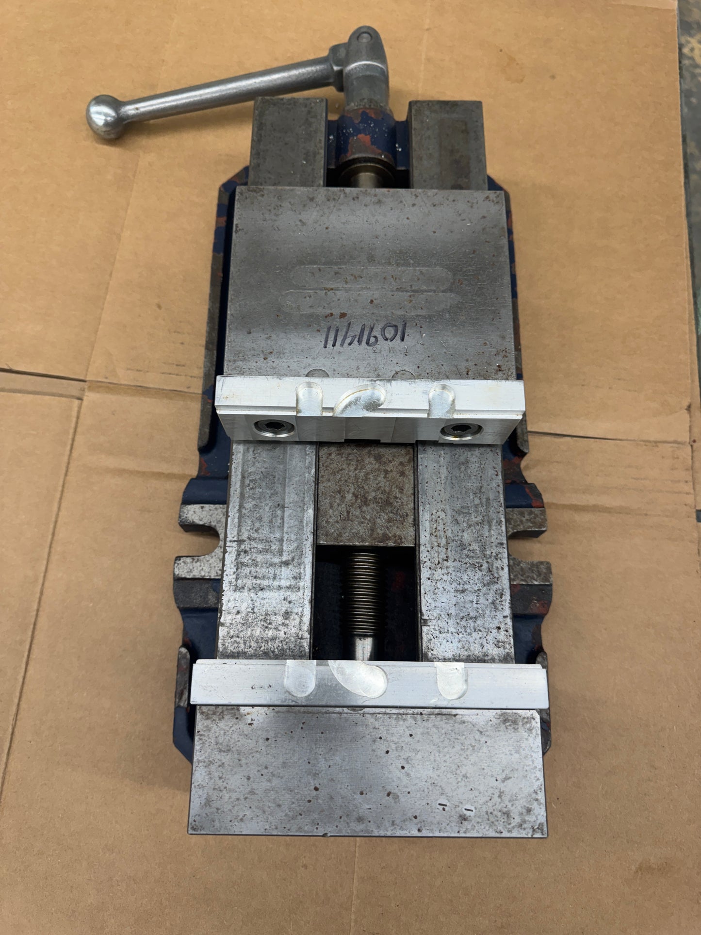 TE-CO Mfg Machine Vise PWS-6900 | 6 In. Jaw Width, 9 In. Jaw Opening m00837