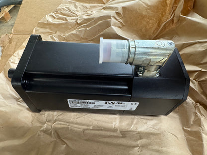 B&R Servo Motor 8LSA35.DB030S200-3 - 1 kW 3000 RPM m00900